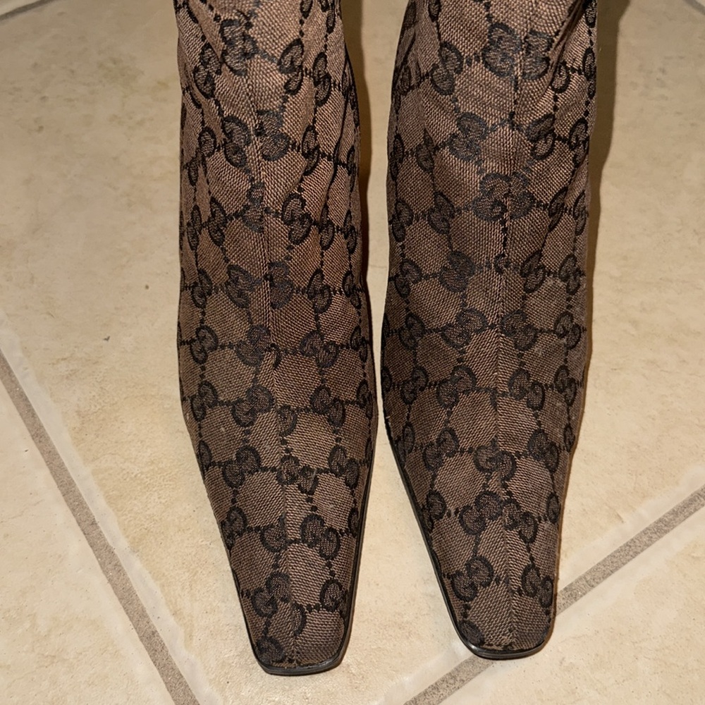 Gucci Brown Heeled Boots with Signature Style